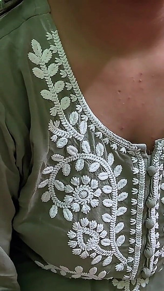 يعرض عليّ ابن عمي أن أمارس الجنس معه