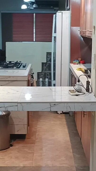 أرى أختي تضاجع صديقي اللعين وينتهي بي الأمر بمضاجعة أخي غير الشقيق.