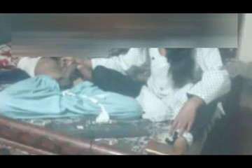 زوجان باكستانيان اللعينان الشرج والجمل كلاهما على الإنترنت الموسم 3 الحلقة 2 الجزء 2