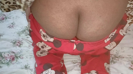 صديقتي المدخنة ثم مارس الجنس