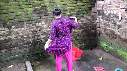 منتديات خطوة أمي الملاعين صبي صغير